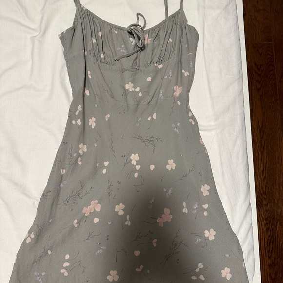 Wilfred bellow mini dress - Picture 2 of 2